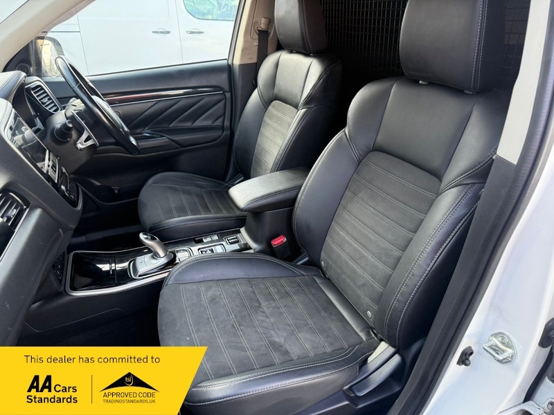 Used Mitsubishi Outlander 2019 for sale - 76133070: Photo 12