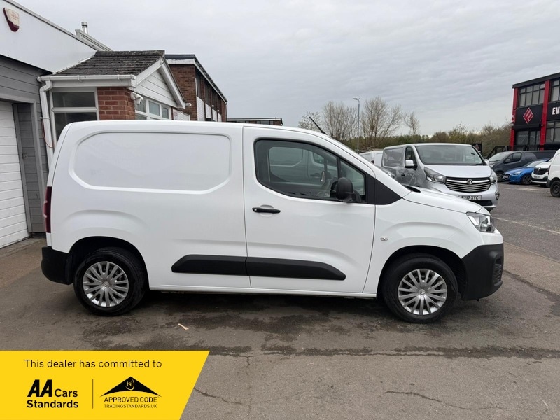 Used Citroen Berlingo 2020 for sale - 78201410: Photo 4