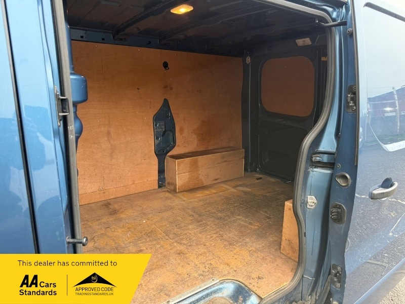 Used Vauxhall Vivaro 2019 for sale - 77693952: Photo 10
