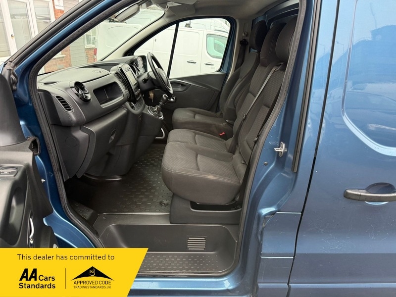 Used Vauxhall Vivaro 2019 for sale - 77693952: Photo 12