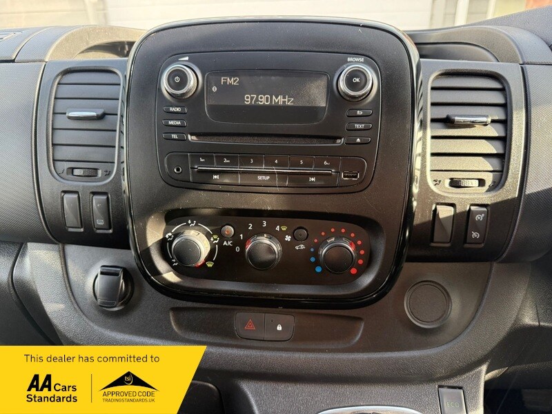 Used Vauxhall Vivaro 2018 for sale - 76430593: Photo 17