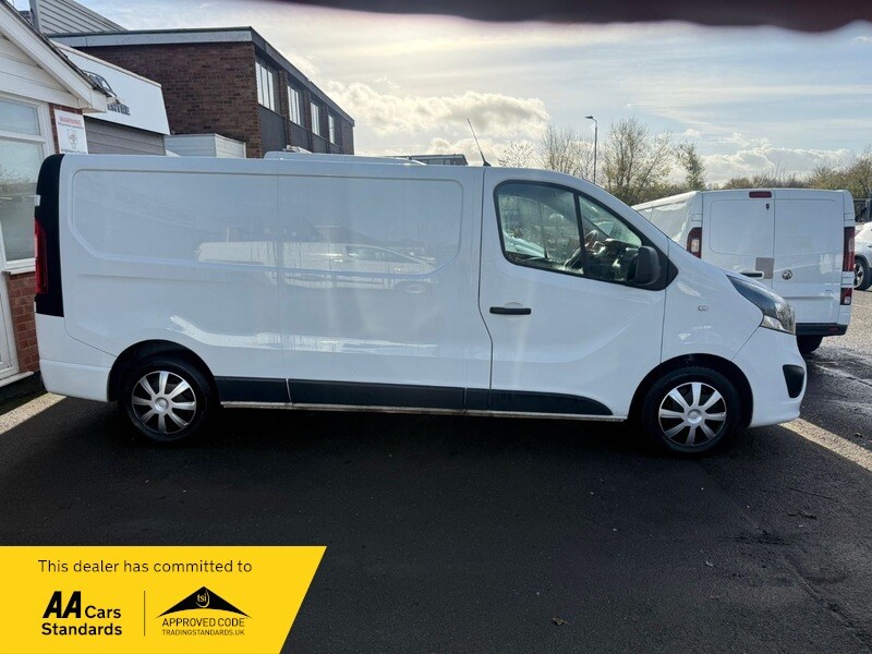 Used Vauxhall Vivaro 2018 for sale - 76430593: Photo 4