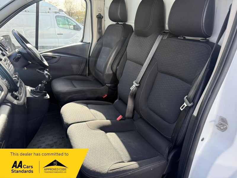 Used Vauxhall Vivaro 2018 for sale - 76570763: Photo 13