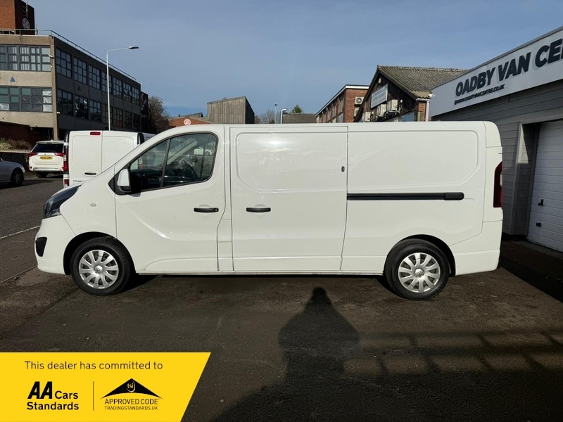 Used Vauxhall Vivaro 2018 for sale - 76570763: Photo 5