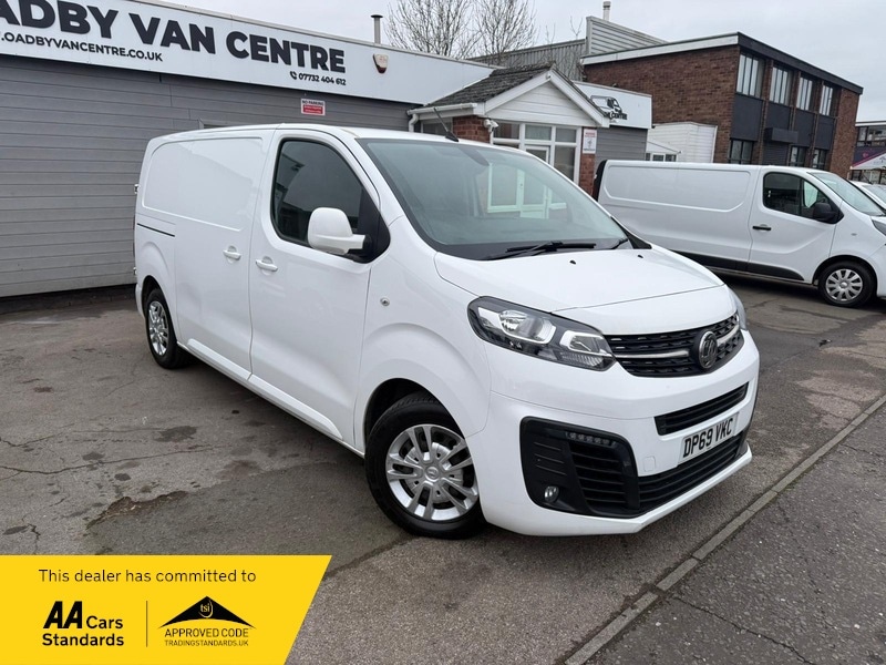 Used Vauxhall Vivaro 2019 for sale - 77065475: Photo 1