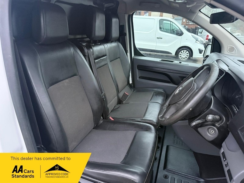 Used Vauxhall Vivaro 2019 for sale - 77065475: Photo 13