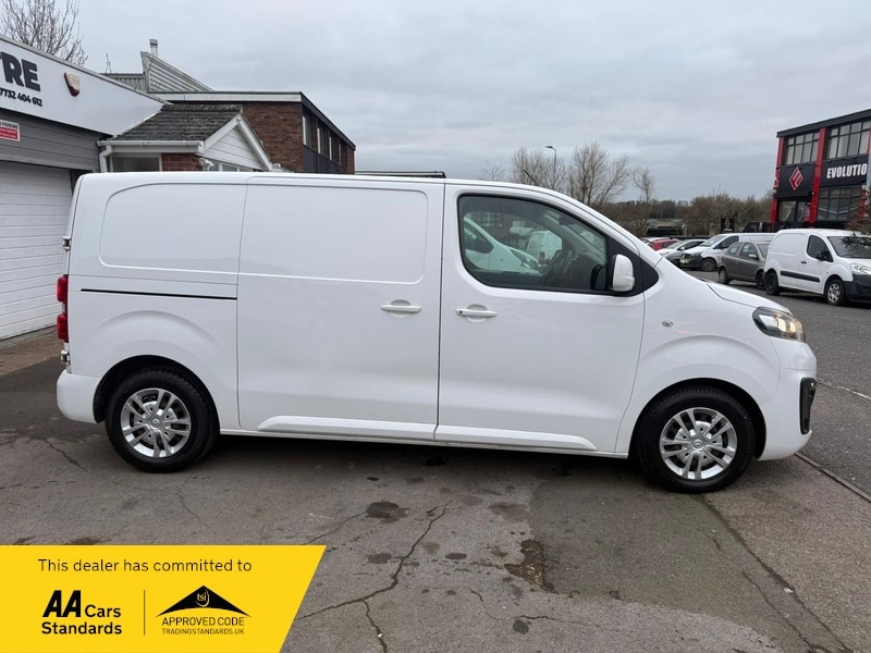 Used Vauxhall Vivaro 2019 for sale - 77065475: Photo 4