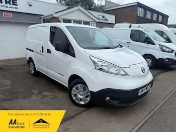 Nissan - NV200