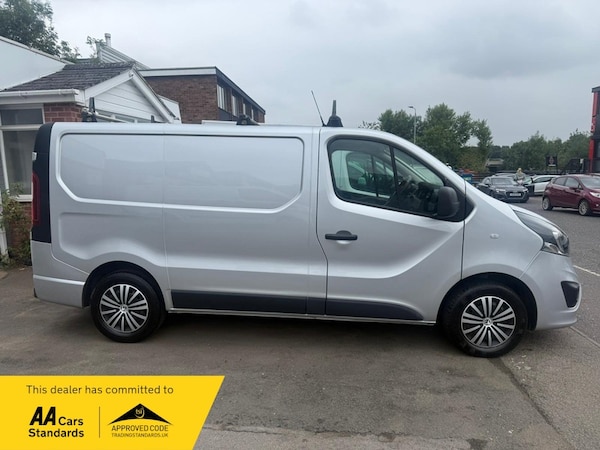 Used Vauxhall Vivaro 2018 for sale - 75411827: Photo 4