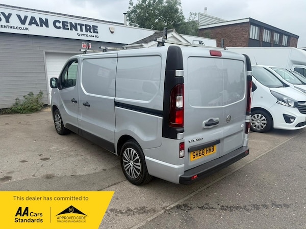 Used Vauxhall Vivaro 2018 for sale - 75411827: Photo 7
