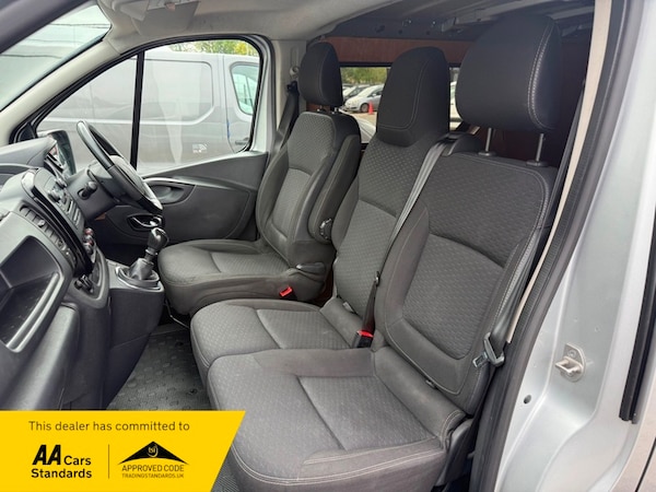 Used Vauxhall Vivaro 2018 for sale - 76292275: Photo 13