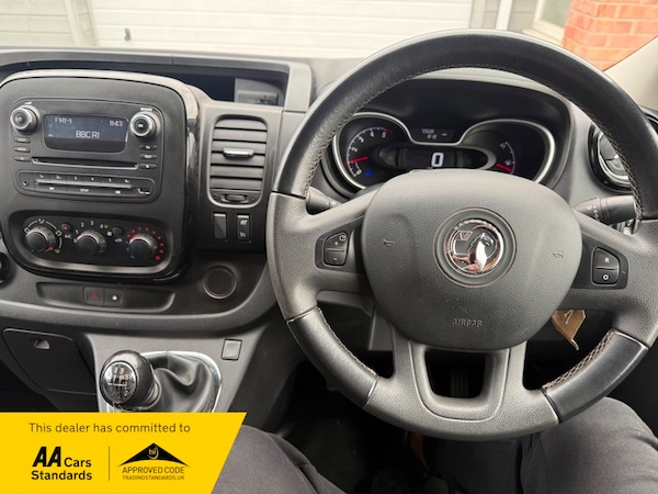 Used Vauxhall Vivaro 2018 for sale - 76292275: Photo 14