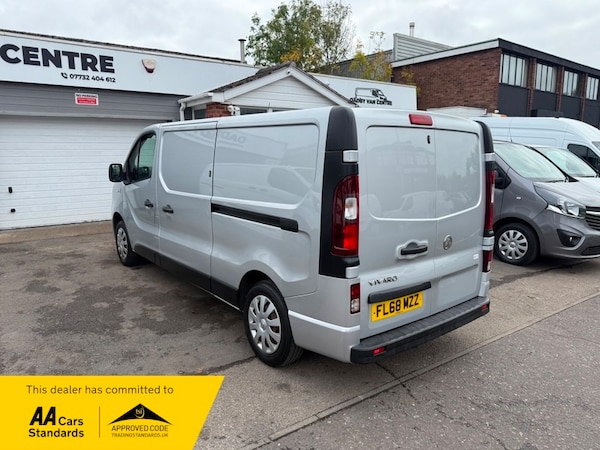 Used Vauxhall Vivaro 2018 for sale - 76292275: Photo 6