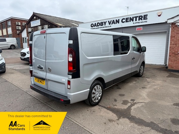 Used Vauxhall Vivaro 2018 for sale - 76292275: Photo 7