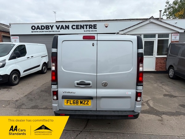 Used Vauxhall Vivaro 2018 for sale - 76292275: Photo 8