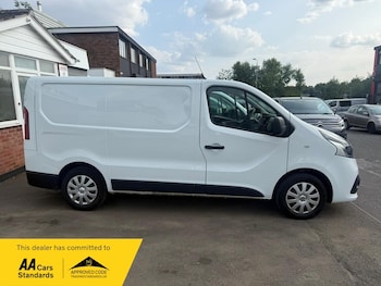 Used Renault Trafic 2018 for sale - 75597470: Photo