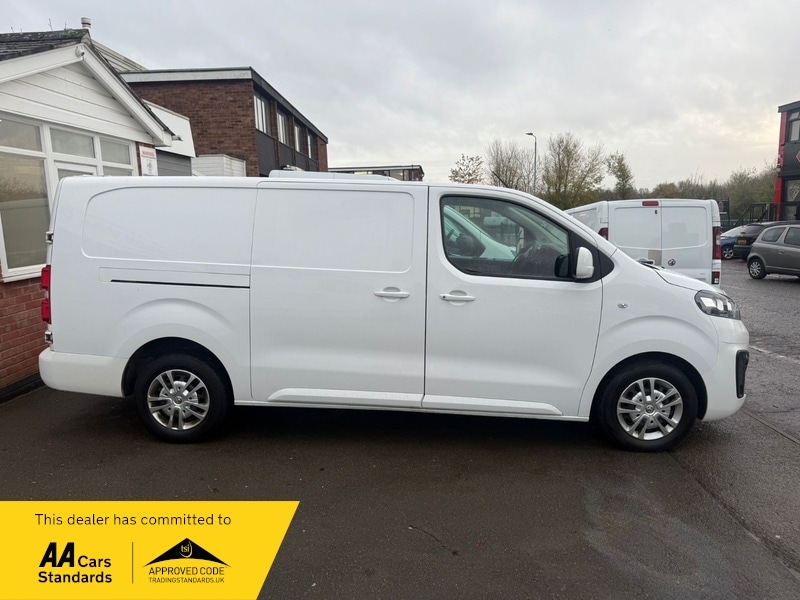 Used Vauxhall Vivaro 2020 for sale - 76547386: Photo 4