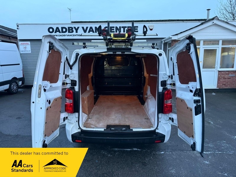 Used Vauxhall Vivaro 2021 for sale - 77384911: Photo 12