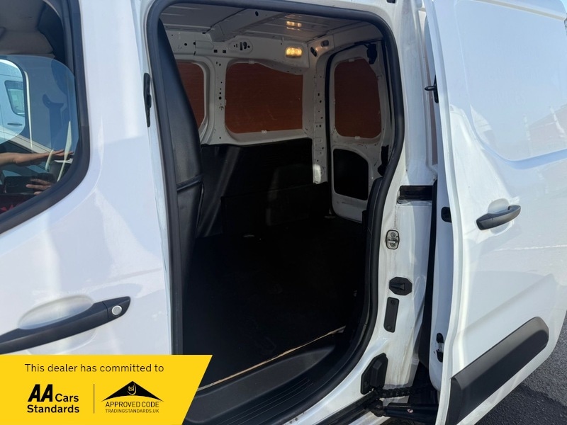 Used Peugeot Partner 2022 for sale - 77766065: Photo 10