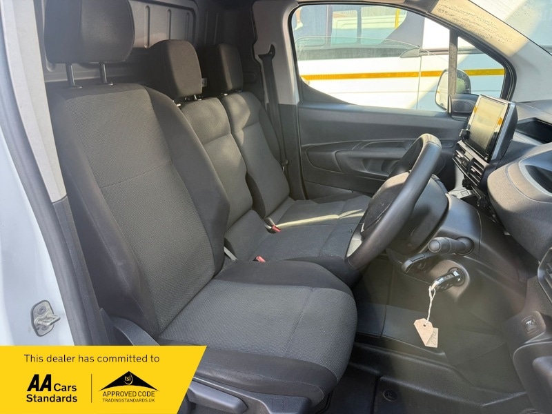 Used Peugeot Partner 2022 for sale - 77766065: Photo 11