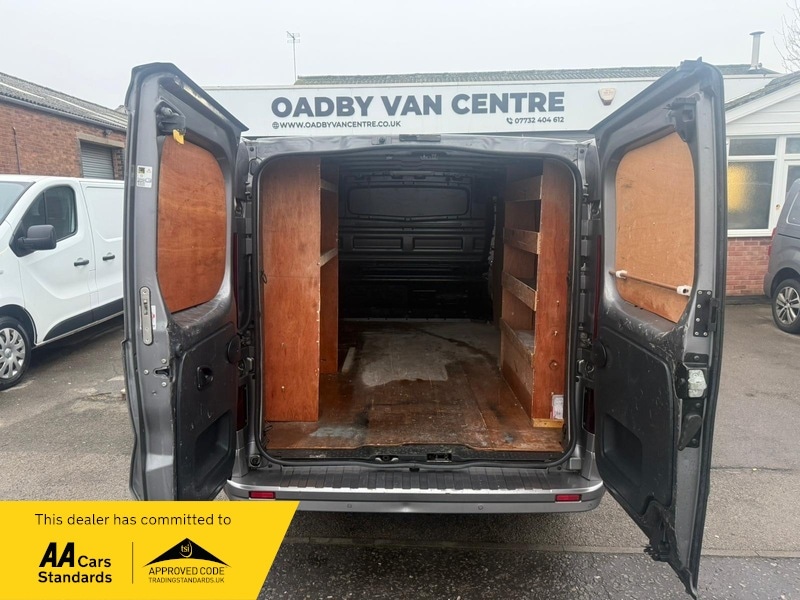 Used Vauxhall Vivaro 2018 for sale - 77140379: Photo 10
