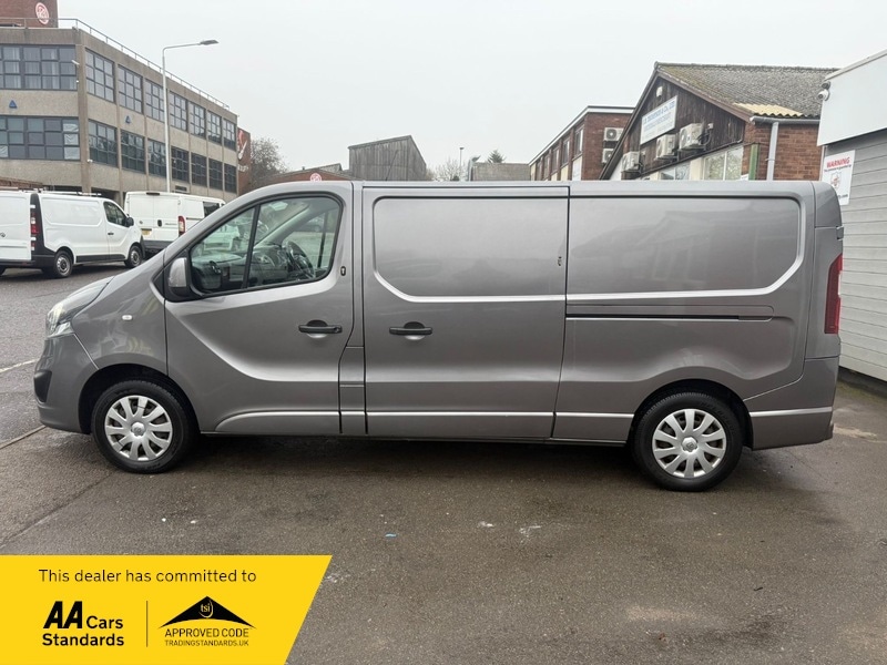 Used Vauxhall Vivaro 2018 for sale - 77140379: Photo 5