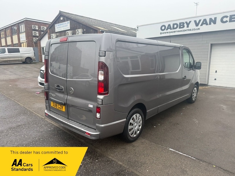 Used Vauxhall Vivaro 2018 for sale - 77140379: Photo 6