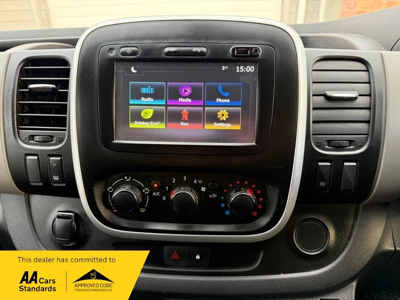 Used Renault Trafic 2018 for sale - 76740929: Photo 16