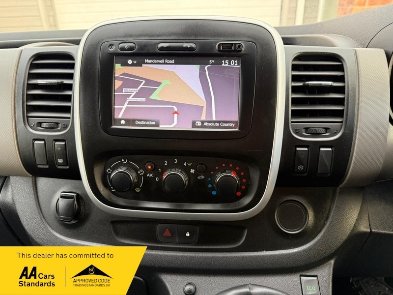Used Renault Trafic 2018 for sale - 76740929: Photo 17