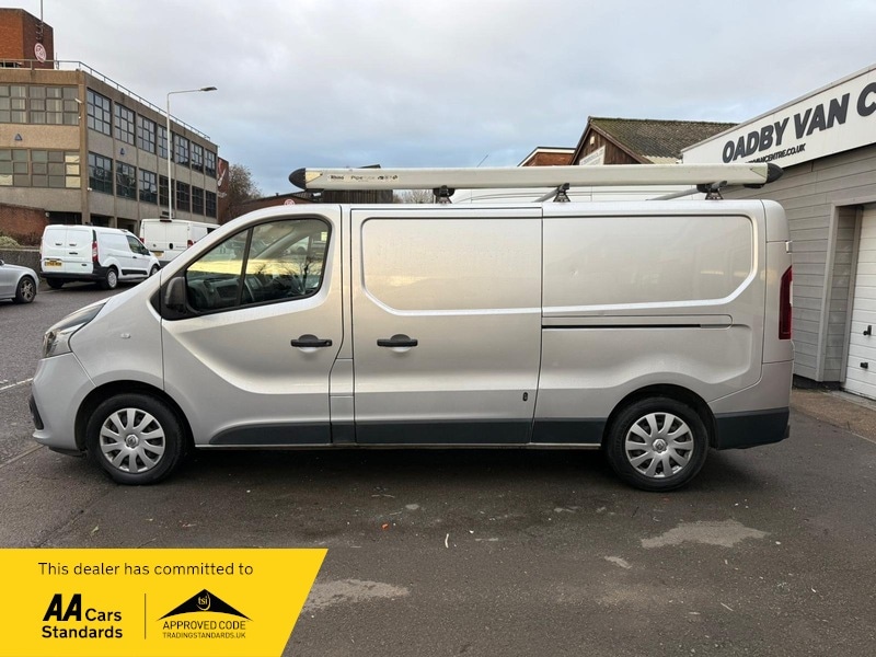 Used Renault Trafic 2018 for sale - 76740929: Photo 5