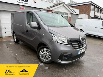 Renault Trafic feature image