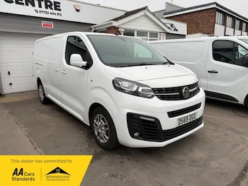 Vauxhall Vivaro feature image