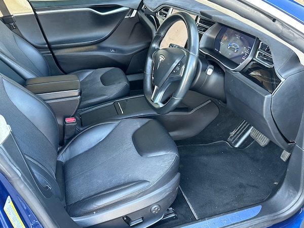 Used Tesla Model S 2017 for sale - 75211372: Photo 9