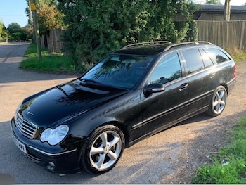 Used Mercedes-Benz C-Class 2008 for sale - 76031318: Photo 2