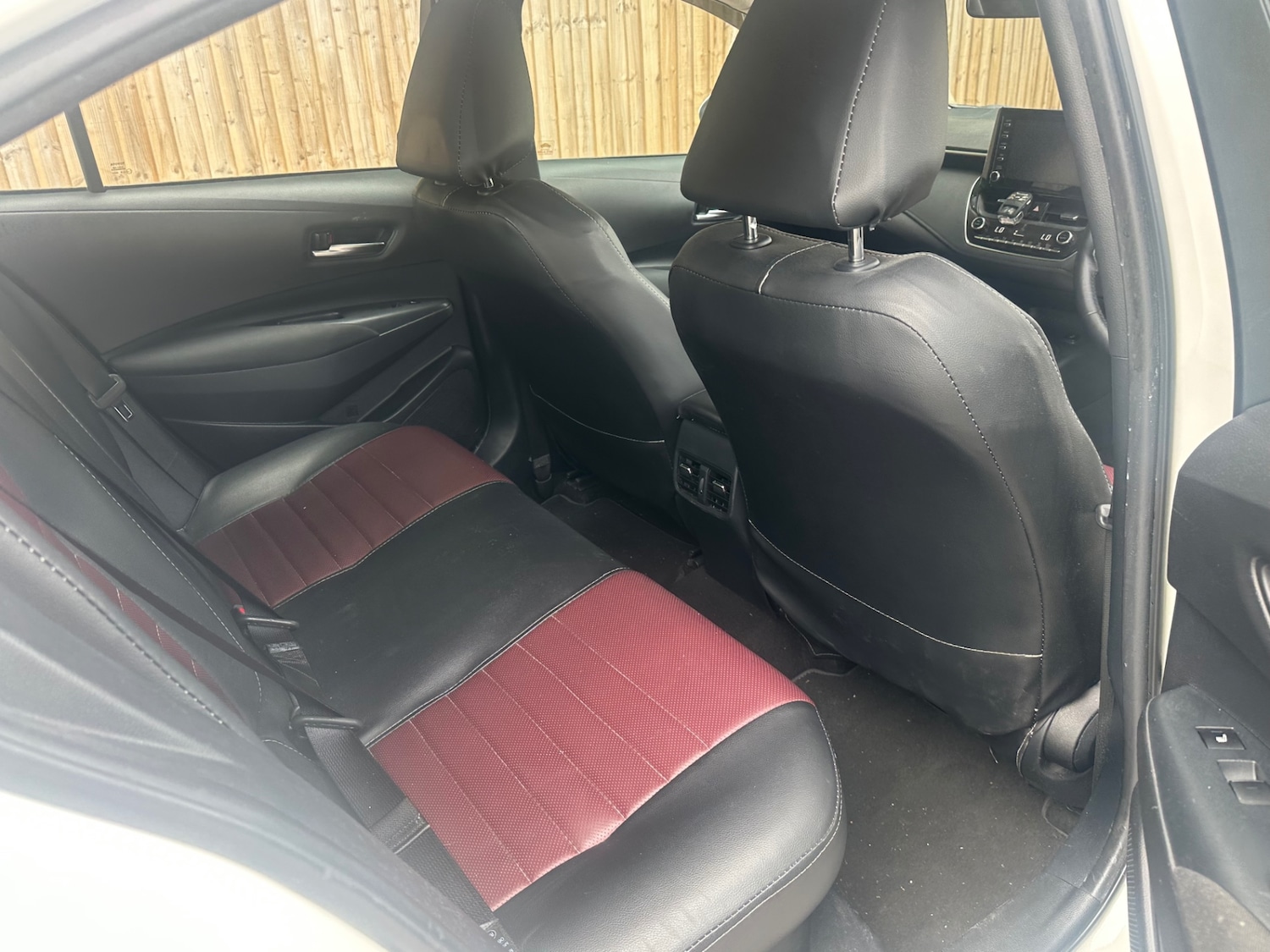Used Toyota Corolla 2019 for sale - 76358605: Photo 9
