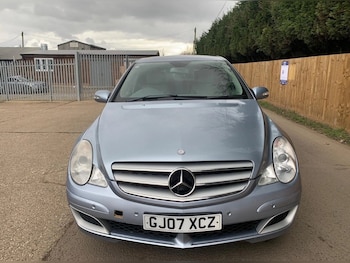 Used Mercedes-Benz R Class 2007 for sale - 76098841: Photo 2