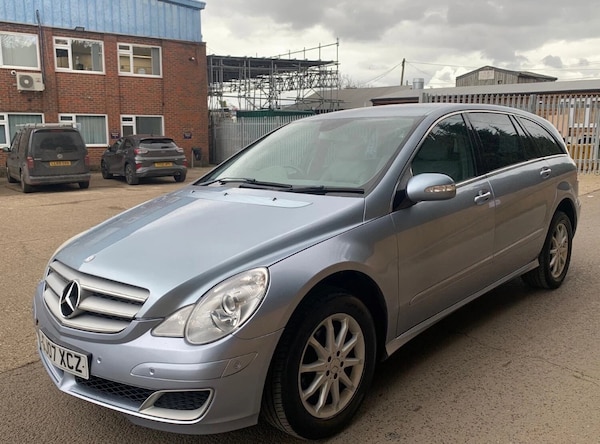 Used Mercedes-Benz R Class 2007 for sale - 76098841: Photo 3
