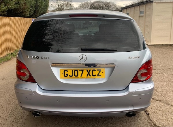 Used Mercedes-Benz R Class 2007 for sale - 76098841: Photo 5