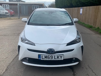 Used Toyota Prius 2019 for sale - 76358608: Photo
