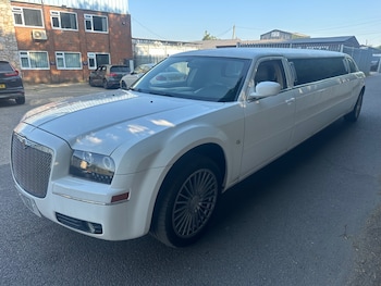Used Chrysler 300C 2007 for sale - 79213413: Photo
