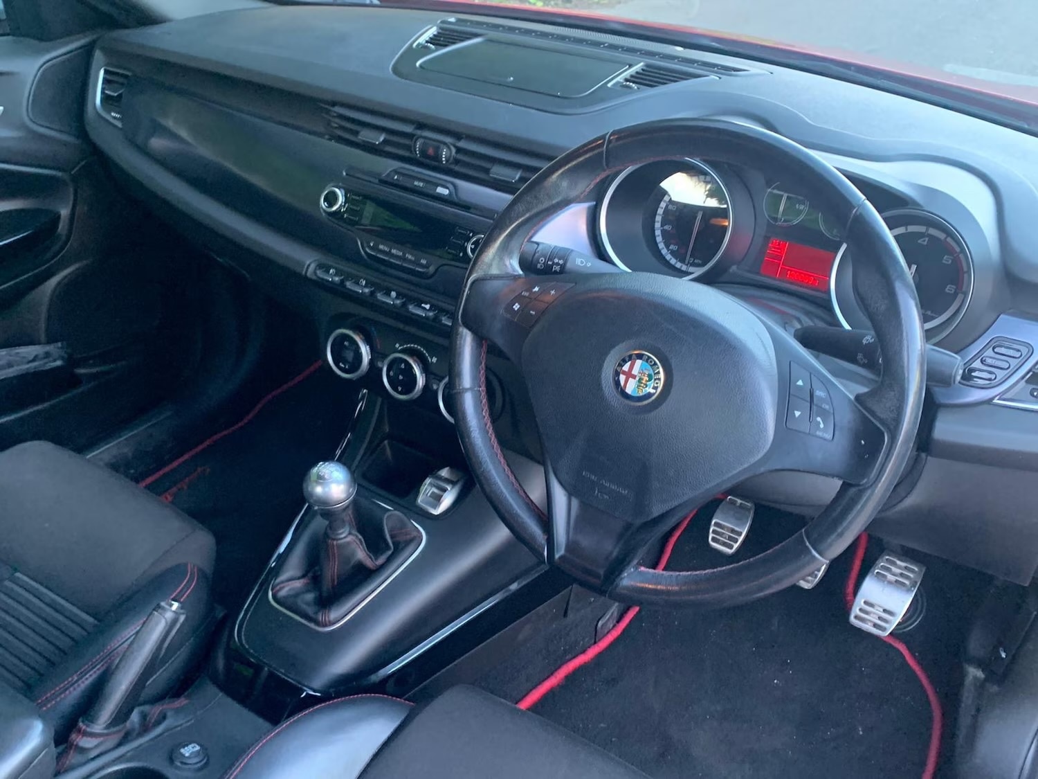 Used Alfa Romeo Giulietta 2012 for sale - 76896831: Photo 9