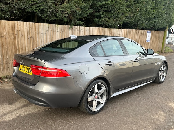 Used Jaguar XE 2016 for sale - 73434330: Photo 6