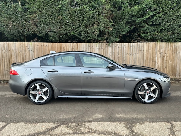 Used Jaguar XE 2016 for sale - 73434330: Photo 7