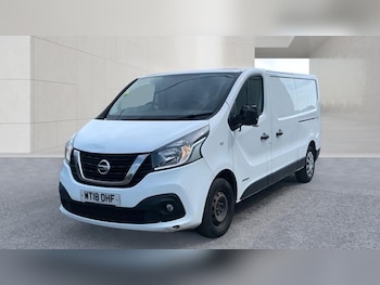 Used Nissan NV300 2018 for sale - 79108055: Photo