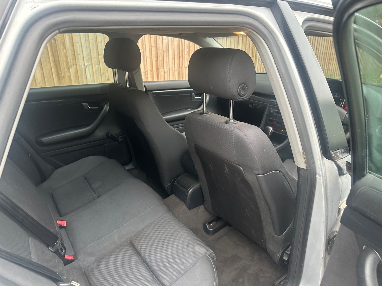 Used Audi A4 2004 for sale - 76896492: Photo 6