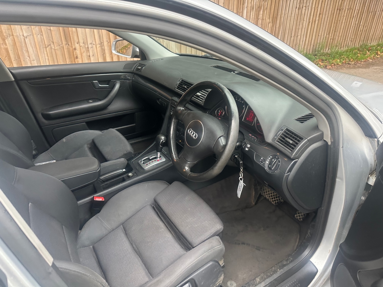 Used Audi A4 2004 for sale - 76896492: Photo 7