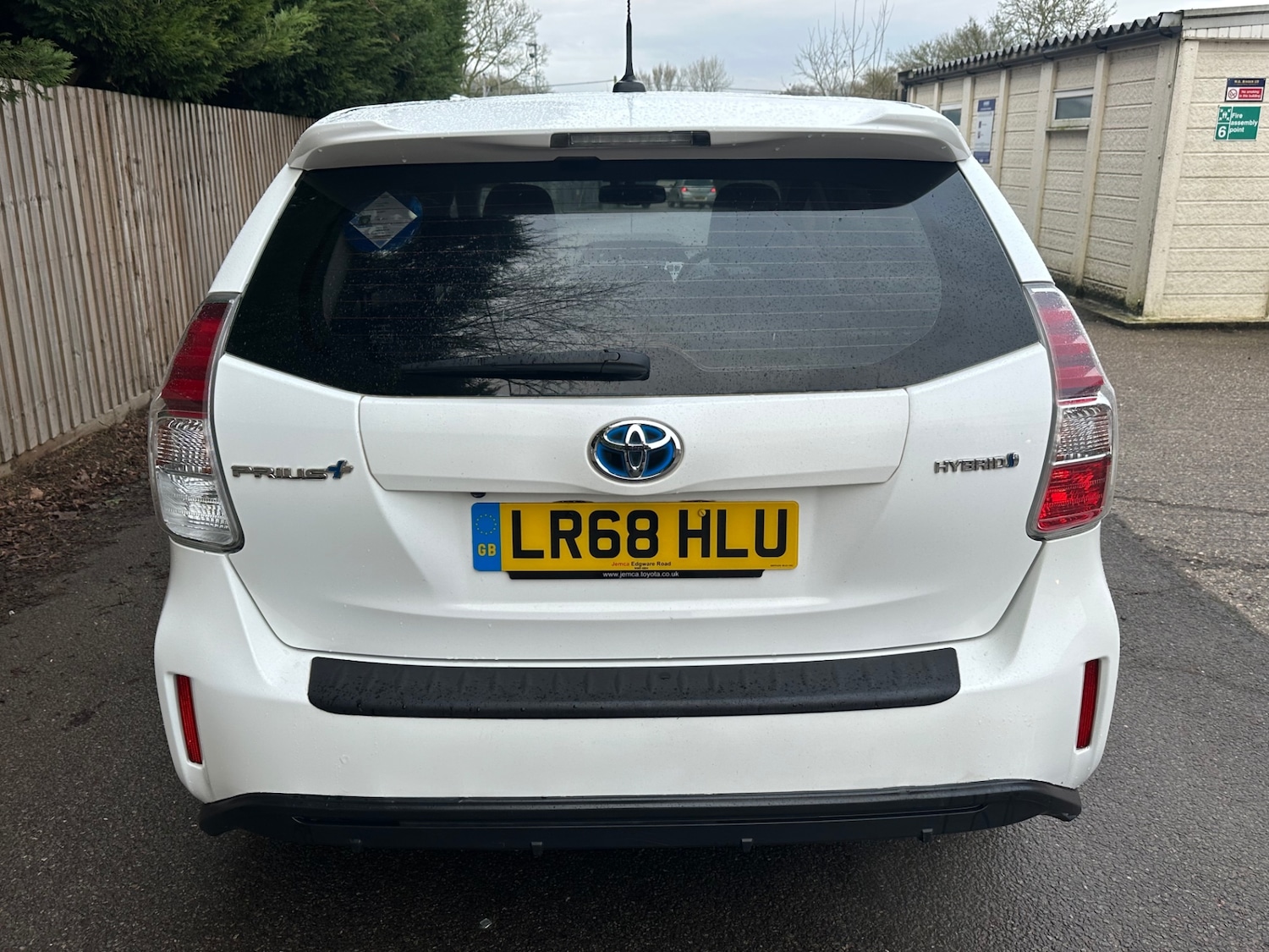 Used Toyota Prius+ 2018 for sale - 77244156: Photo 3