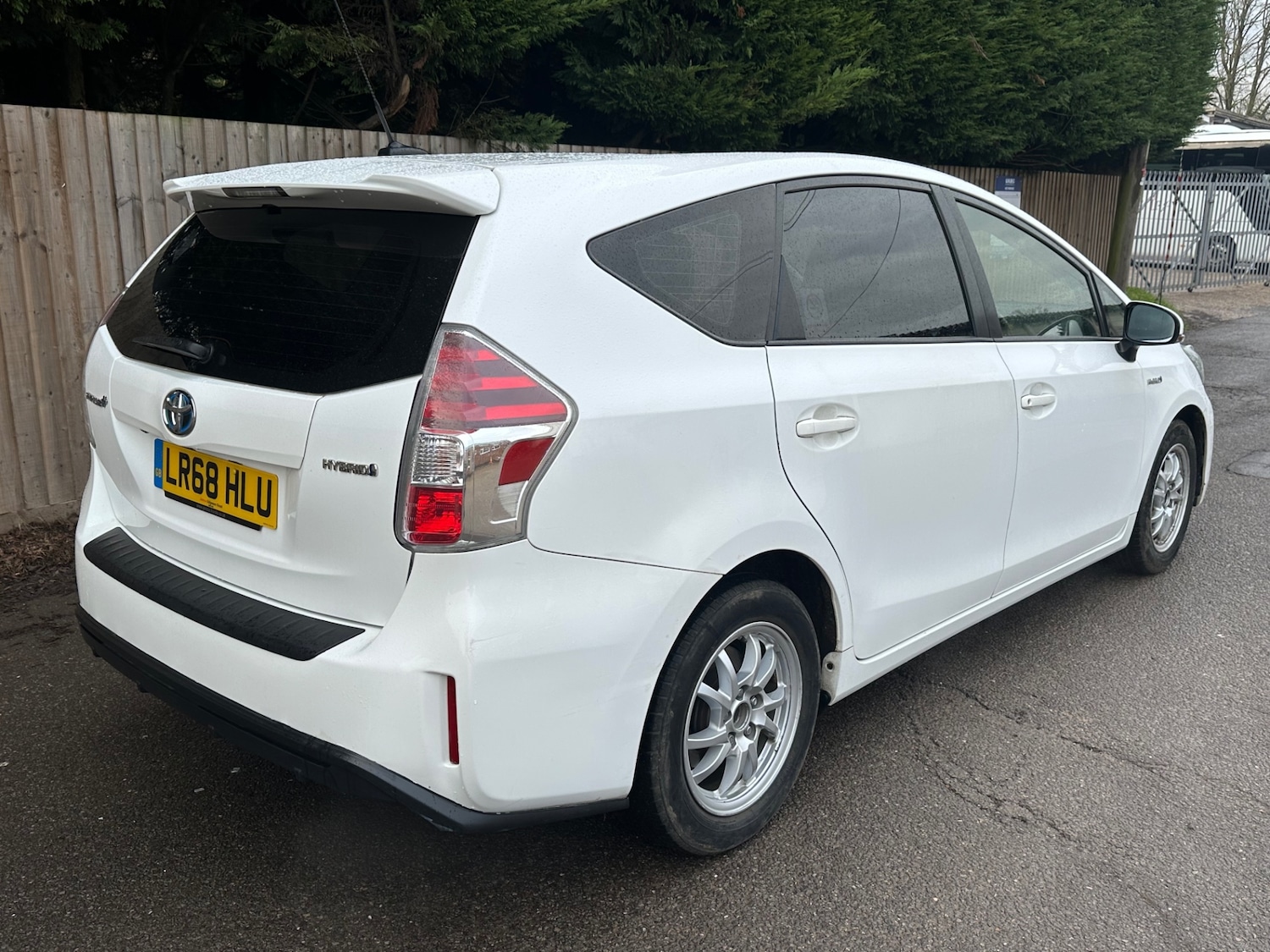 Used Toyota Prius+ 2018 for sale - 77244156: Photo 6