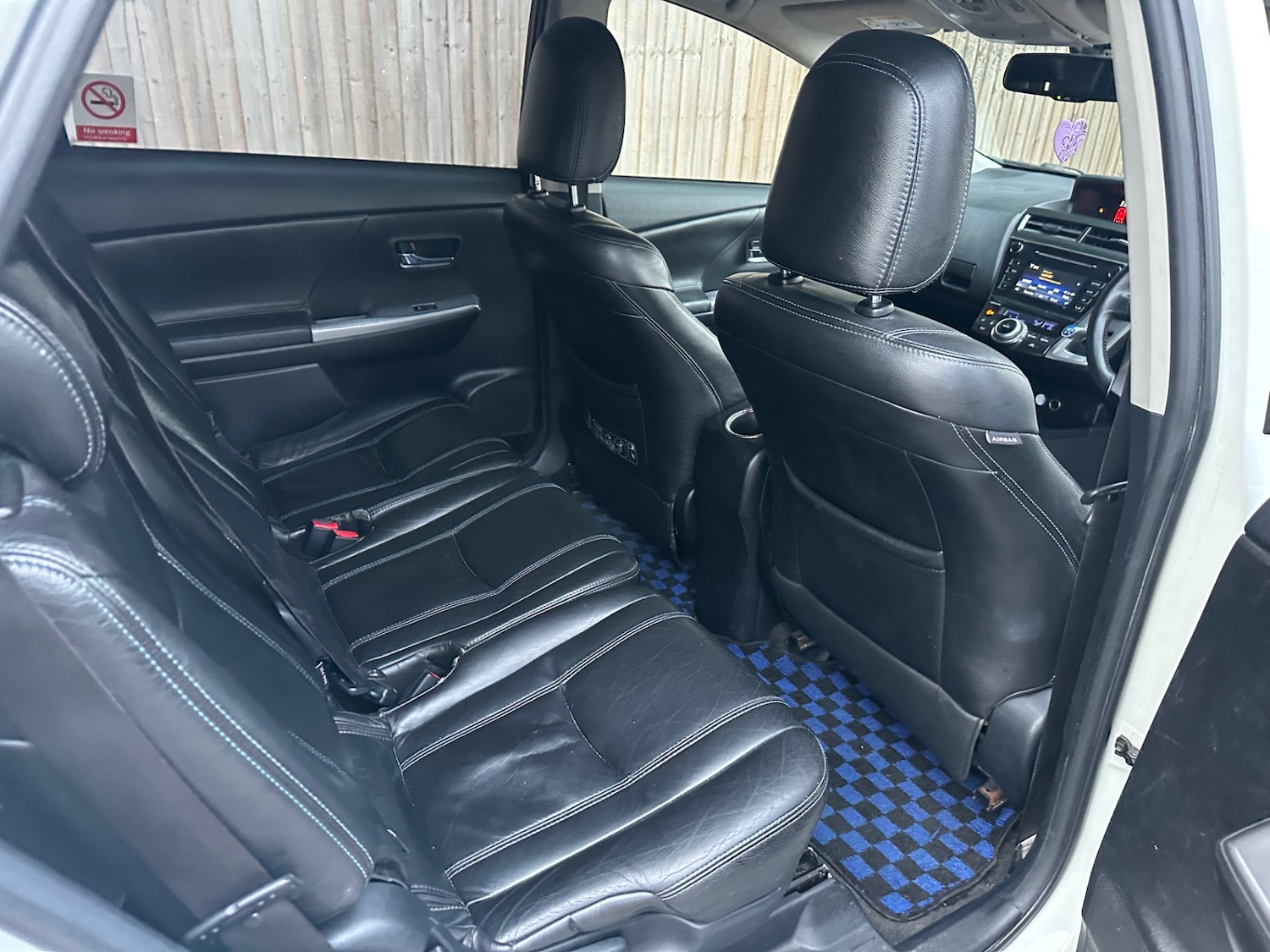 Used Toyota Prius+ 2018 for sale - 77244156: Photo 7