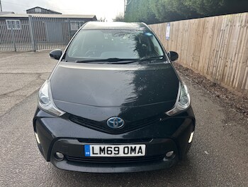 Used Toyota Prius+ 2019 for sale - 77484841: Photo